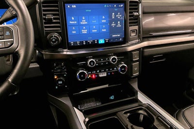 2024 Ford Super Duty F-350 SRW LARIAT