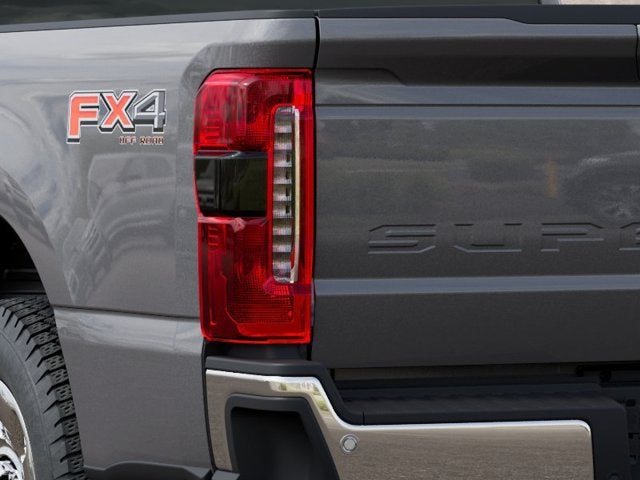 2027 Ford Super Duty F-350® Lariat®