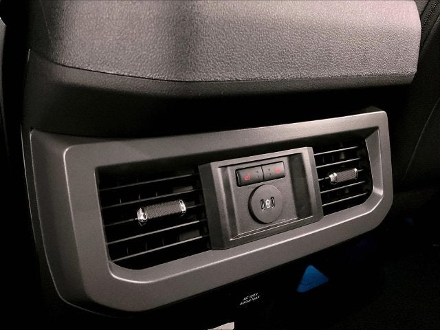 2027 Ford Super Duty F-350® Lariat®