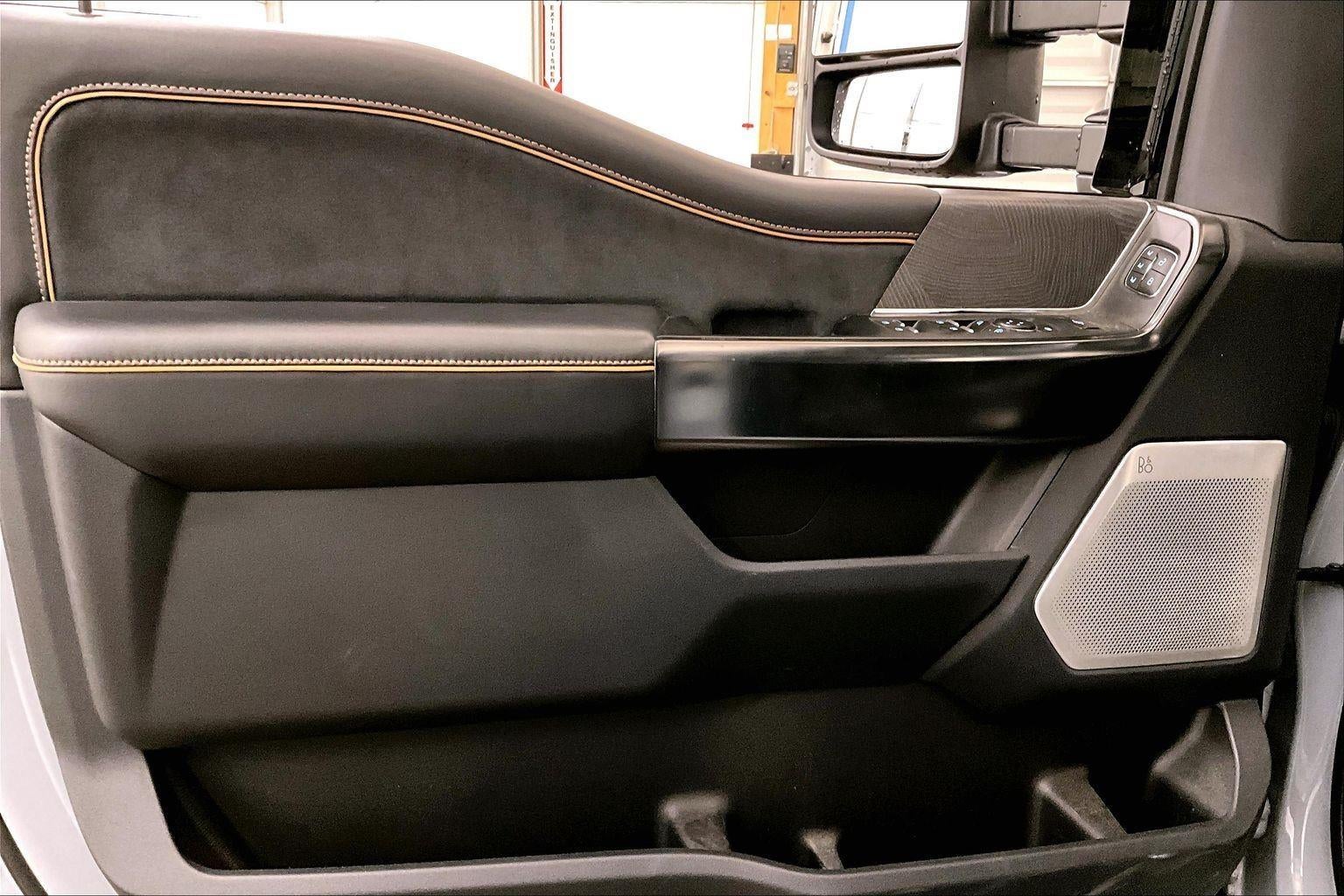 2024 Ford Super Duty F-350 SRW Platinum