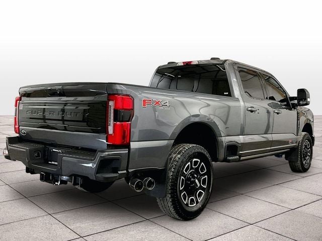 2025 Ford F-350SD Platinum