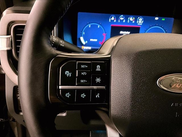 2025 Ford F-350SD Platinum