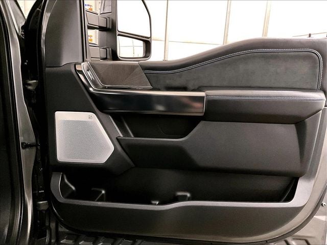 2025 Ford F-350SD Platinum