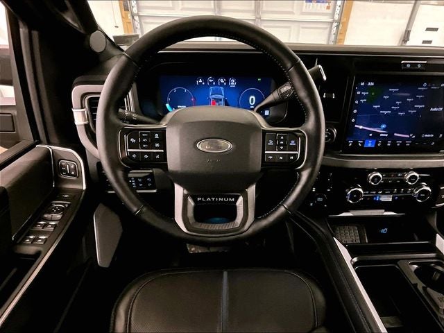 2025 Ford F-350SD Platinum