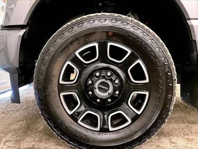 2025 Ford F-350SD Platinum