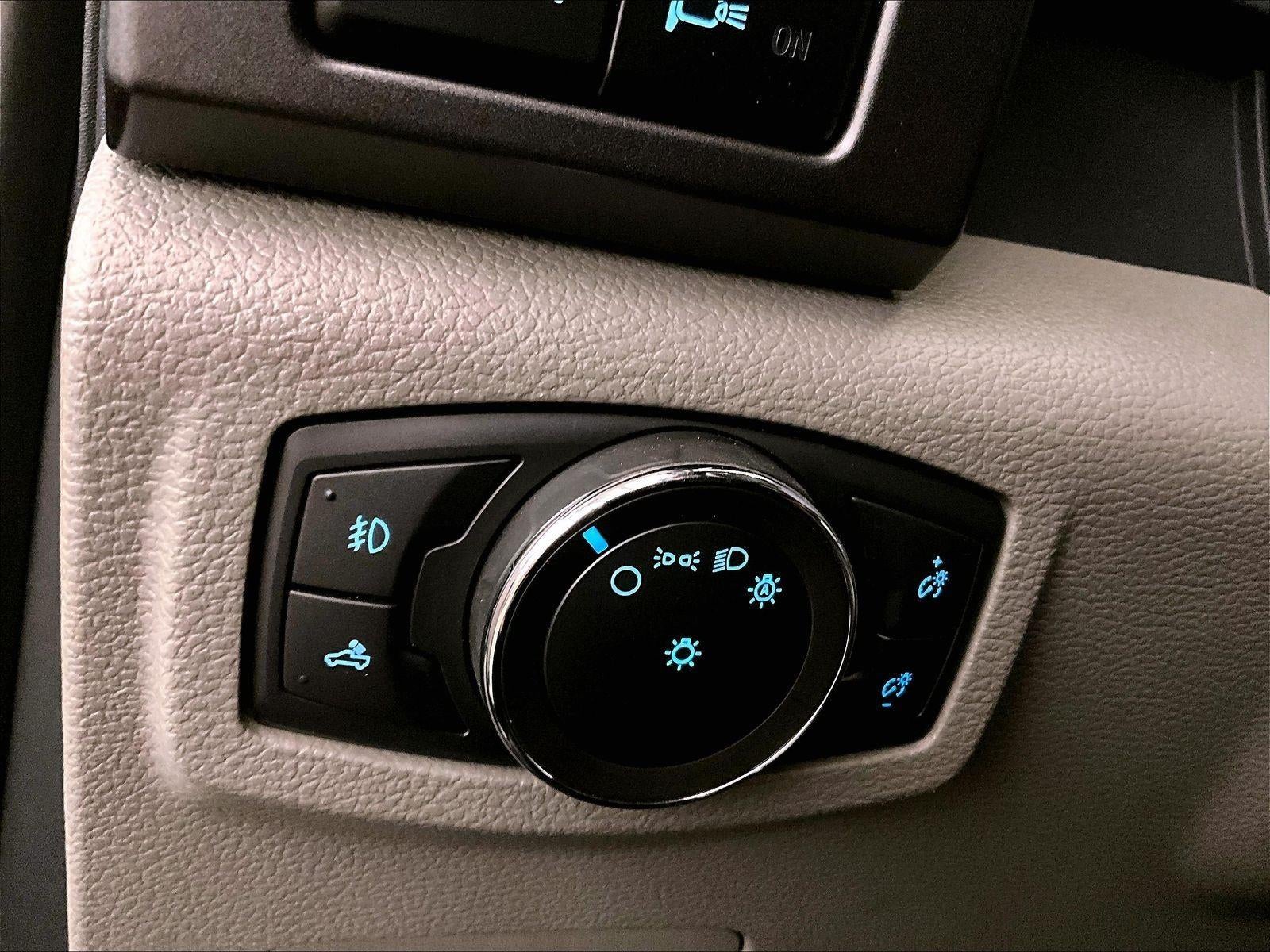 2022 Ford Super Duty F-350 SRW XLT