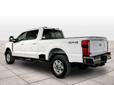 2027 Ford Super Duty F-350® XLT
