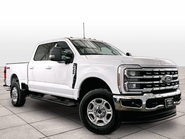 2027 Ford Super Duty F-350® XLT