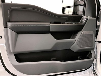 2027 Ford Super Duty F-350® XLT