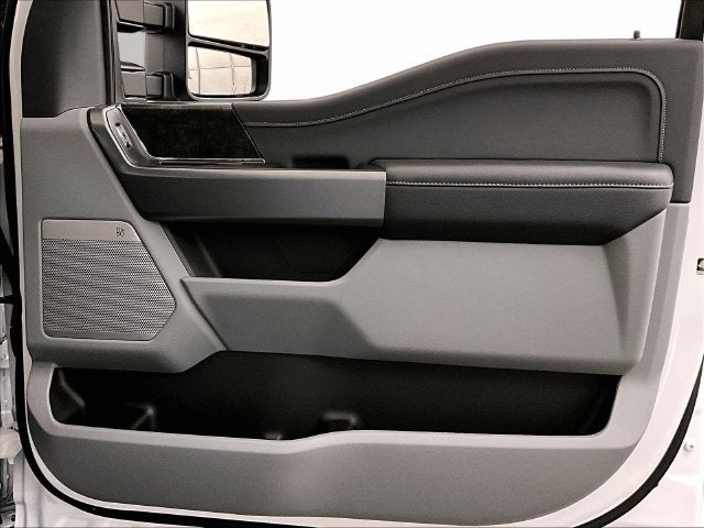 2027 Ford Super Duty F-350® XLT