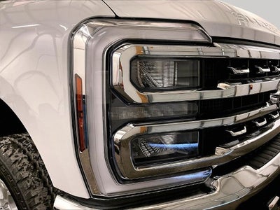 2027 Ford Super Duty F-350® XLT