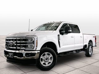2027 Ford Super Duty F-350® XLT