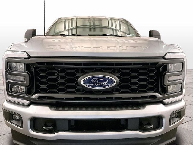 2023 Ford F-350SD XLT