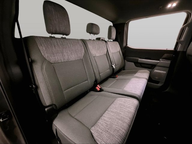 2027 Ford Super Duty F-350® XLT
