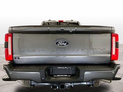 2027 Ford Super Duty F-350® XLT