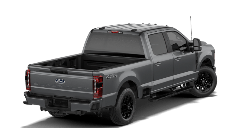 2027 Ford Super Duty F-350® XLT