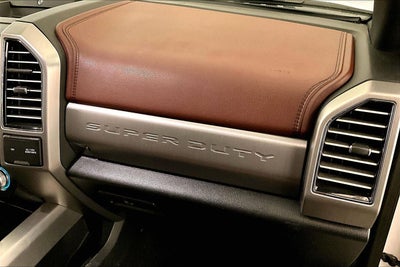 2019 Ford Super Duty F-350 SRW Platinum