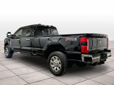 2026 Ford F-350SD Lariat