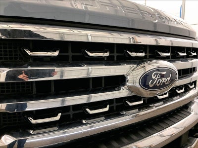 2025 Ford Super Duty F-350 DRW LARIAT