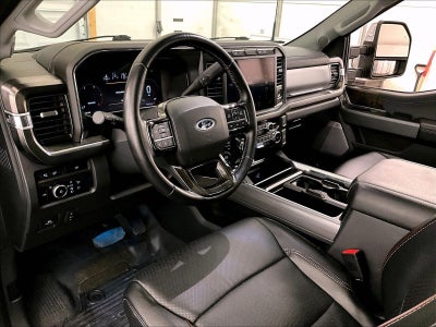 2023 Ford Super Duty F-350 DRW LARIAT
