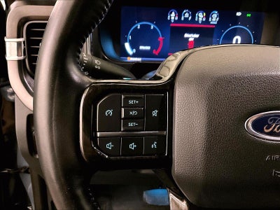 2023 Ford Super Duty F-350 DRW LARIAT