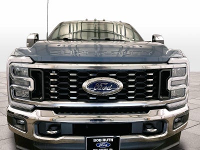 2023 Ford Super Duty F-350 DRW LARIAT