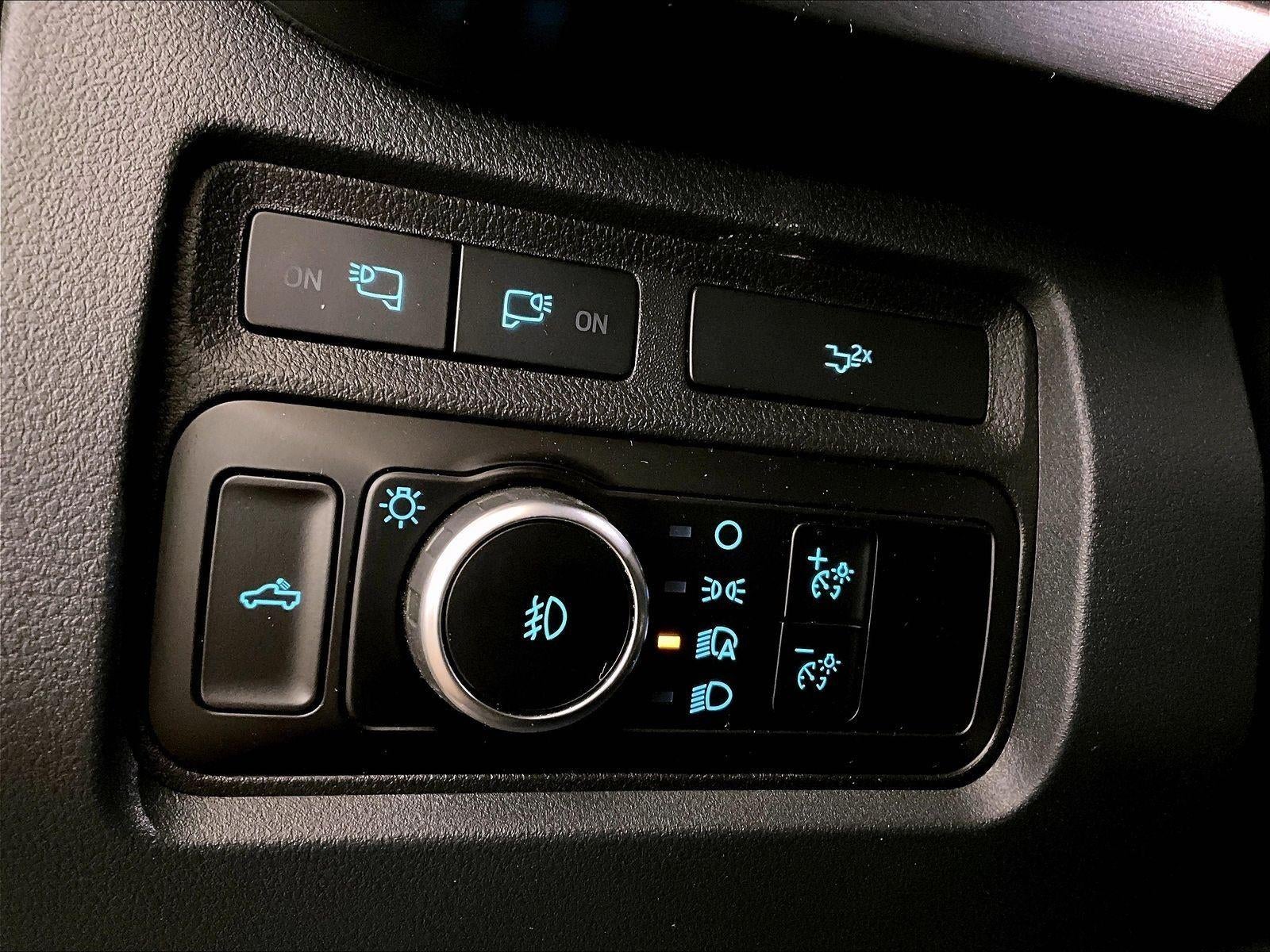 2023 Ford Super Duty F-350 DRW LARIAT