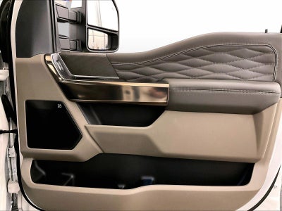 2025 Ford Super Duty F-450 DRW Platinum