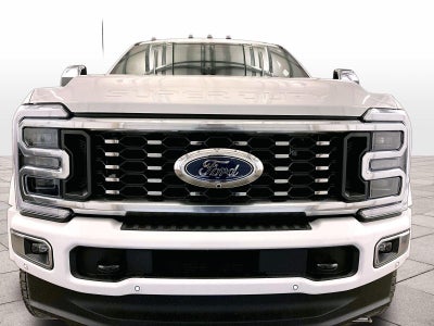 2025 Ford Super Duty F-450 DRW Platinum