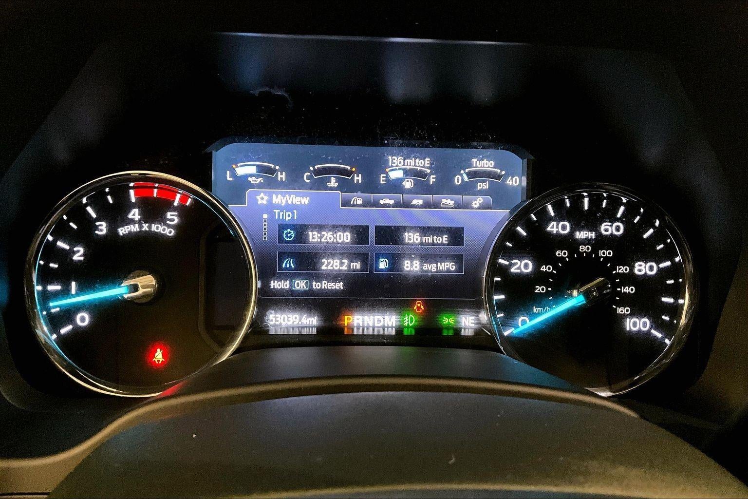 2022 Ford Super Duty F-450 DRW Platinum