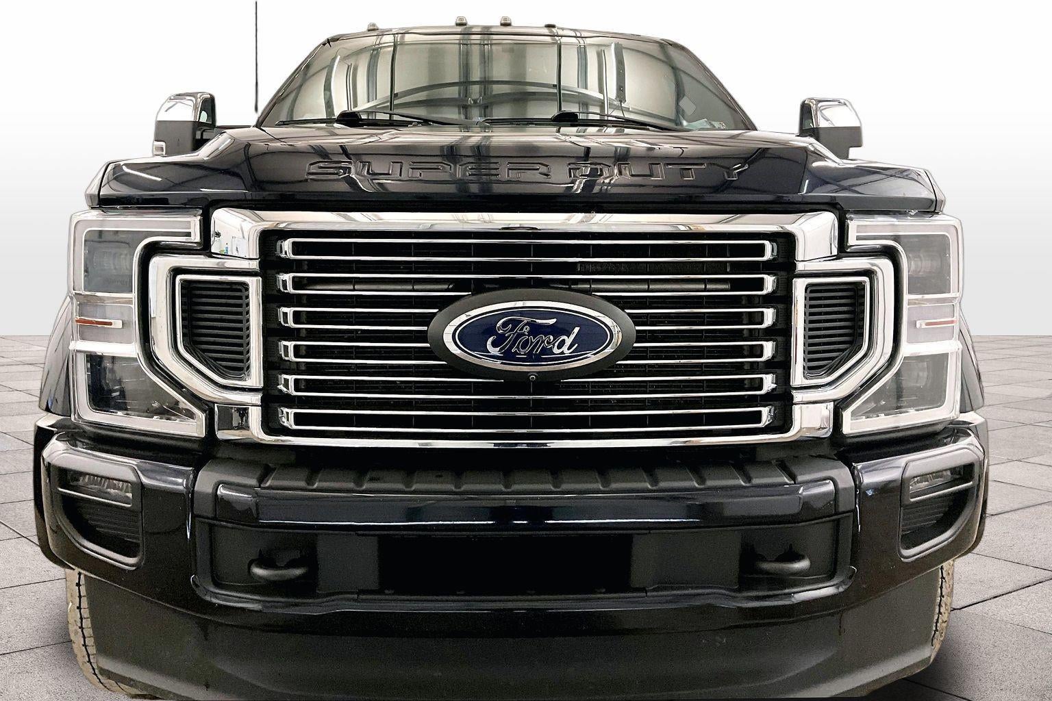 2022 Ford Super Duty F-450 DRW Platinum