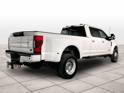 2022 Ford Super Duty F-450 DRW Platinum