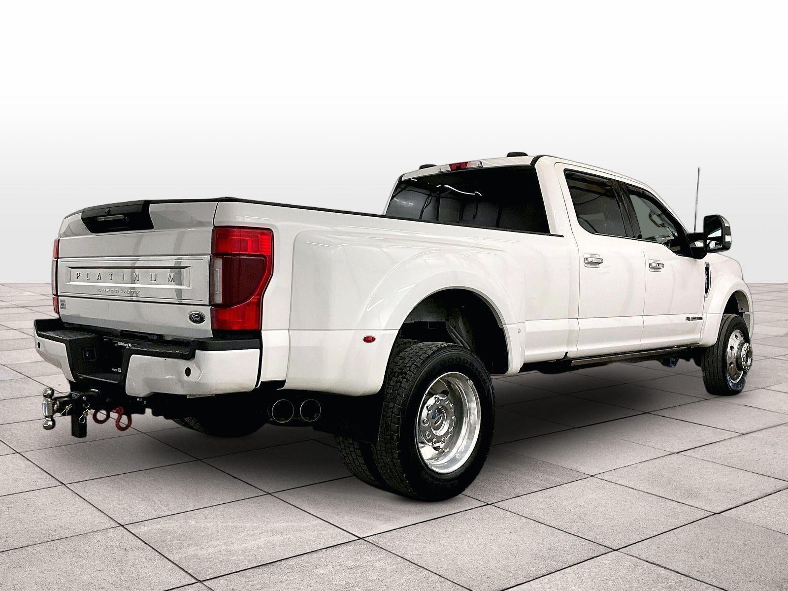 2022 Ford Super Duty F-450 DRW Platinum