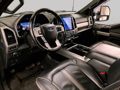 2022 Ford Super Duty F-450 DRW Platinum