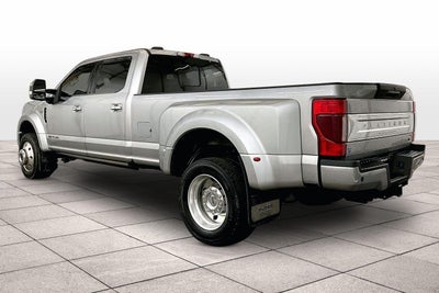 2022 Ford Super Duty F-450 DRW Platinum