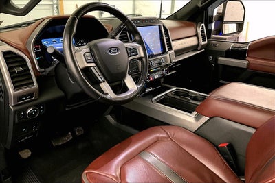 2022 Ford Super Duty F-450 DRW Platinum