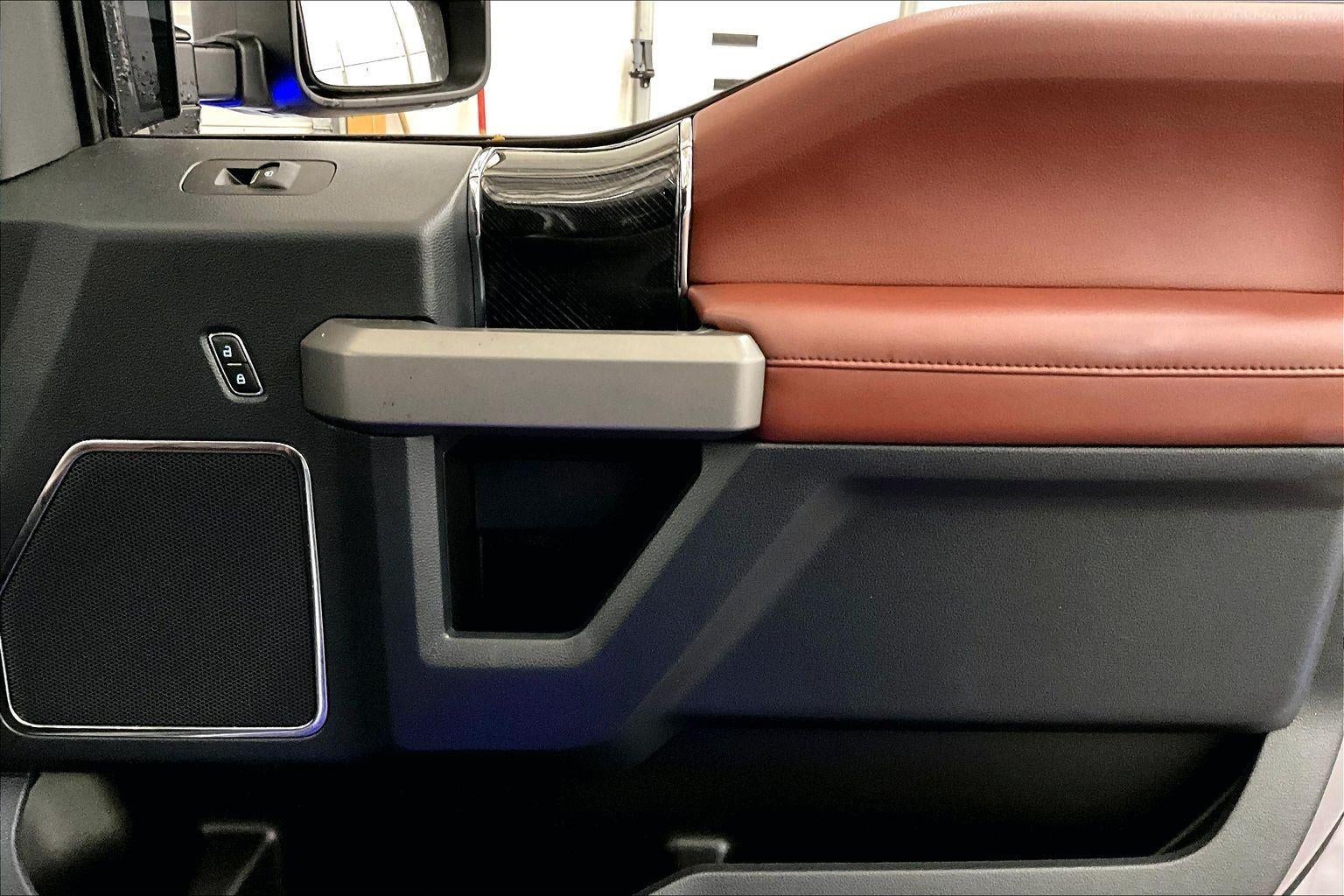 2022 Ford Super Duty F-450 DRW Platinum