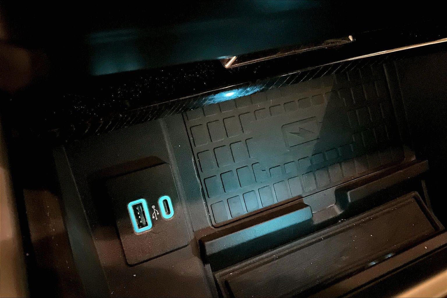 2022 Ford Super Duty F-450 DRW Platinum