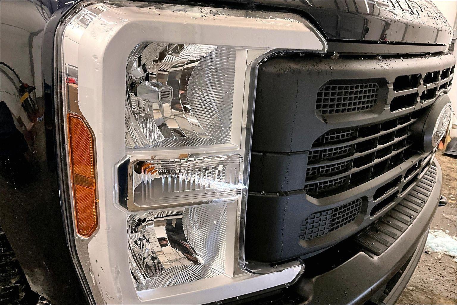 2025 Ford Super Duty F-250 SRW XL