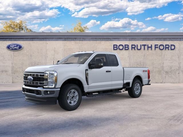 2026 Ford Super Duty F-350® XLT