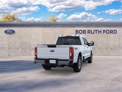 2026 Ford Super Duty F-350® XLT