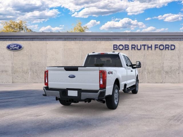 2026 Ford Super Duty F-350® XLT