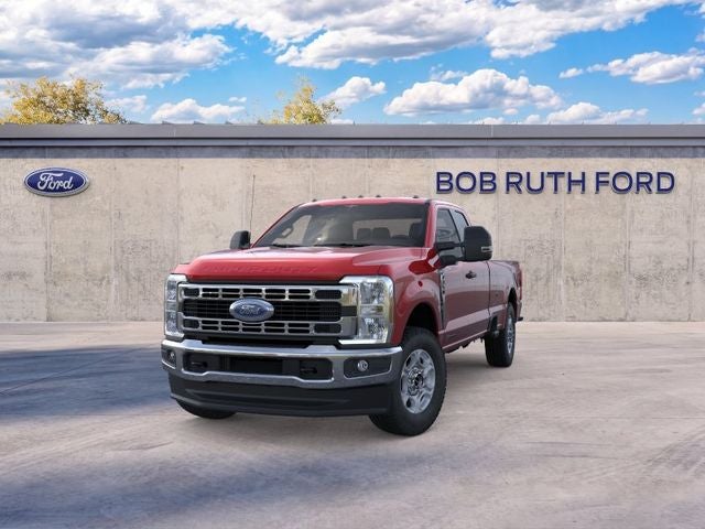 2026 Ford Super Duty F-350® XLT