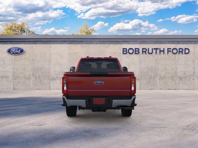 2026 Ford Super Duty F-350® XLT
