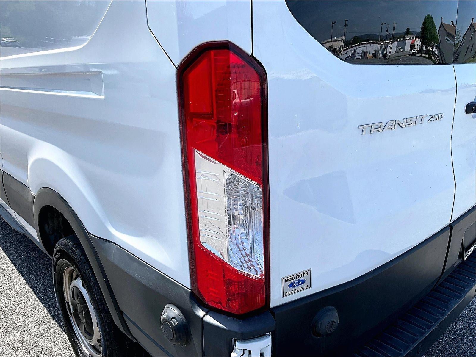 2024 Ford Transit 250