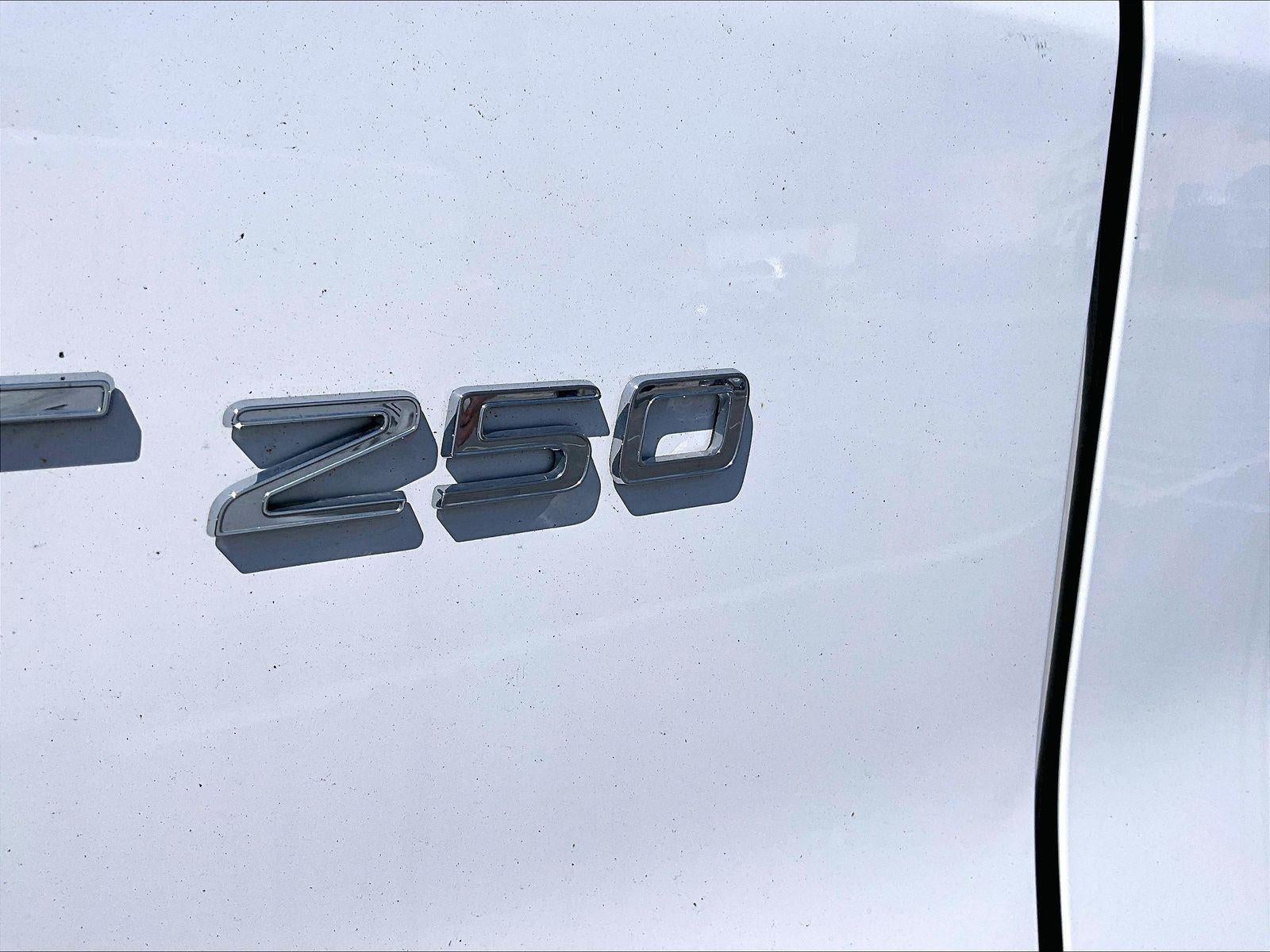 2024 Ford Transit 250