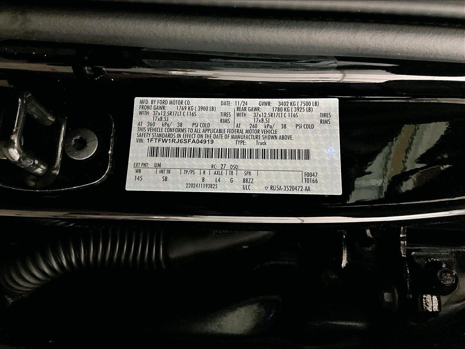 2025 Ford F-150 Raptor R