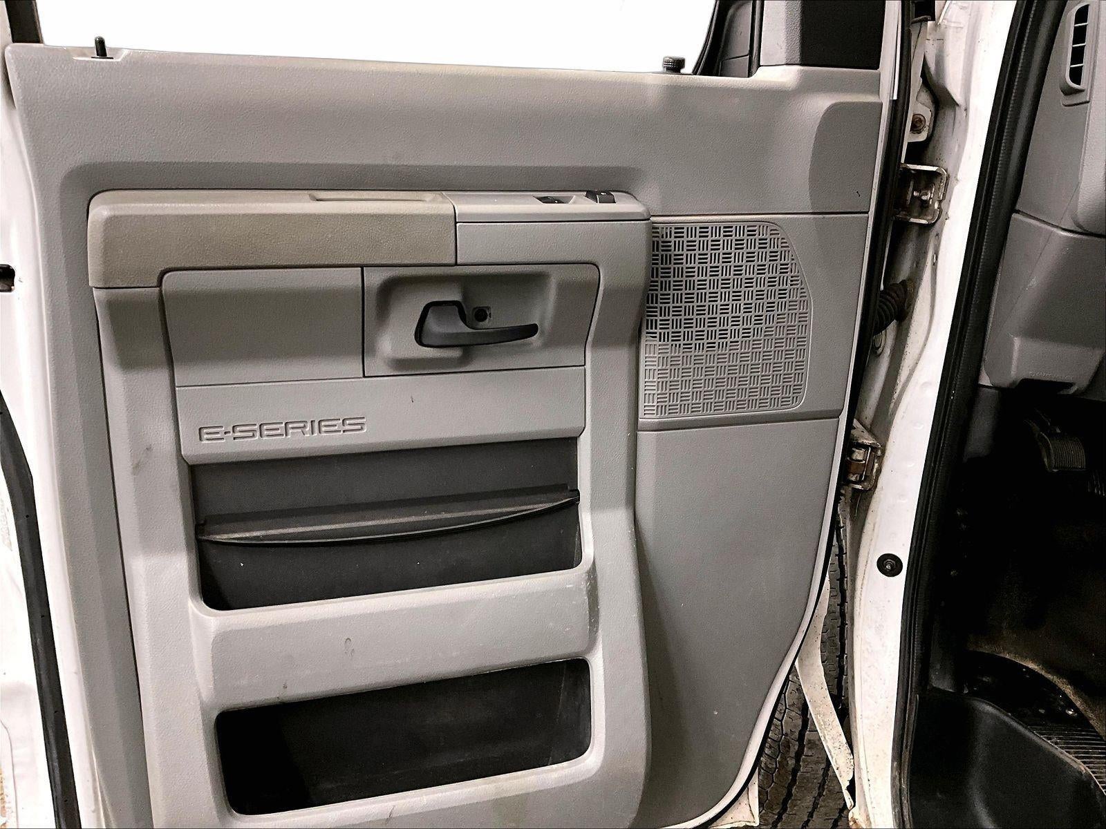 2014 Ford Econoline Cargo Van Commercial