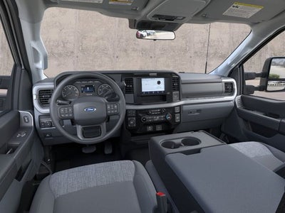 2026 Ford Super Duty F-350® XLT