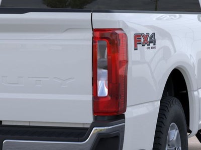 2026 Ford Super Duty F-350® XLT
